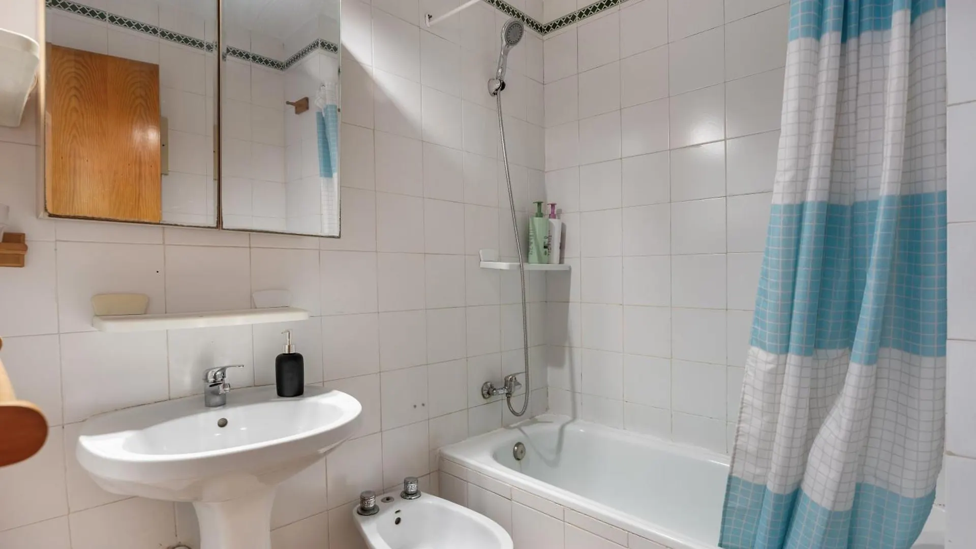 Apto Unifamiliar Dos Dormitorios Chiclana de la Frontera Appartement